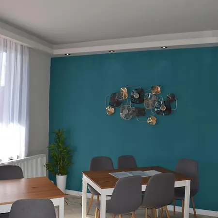 Partyház Villa