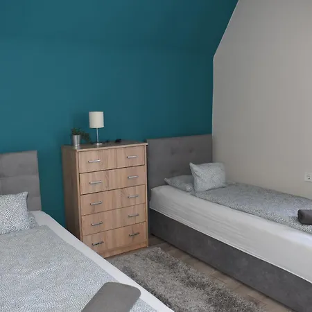 Partyhaz * Gödöllő