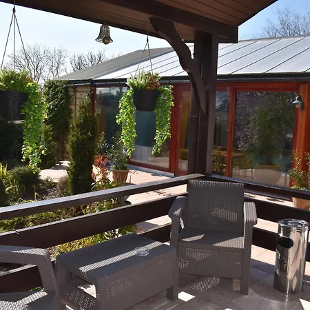 Partyhaz * Gödöllő